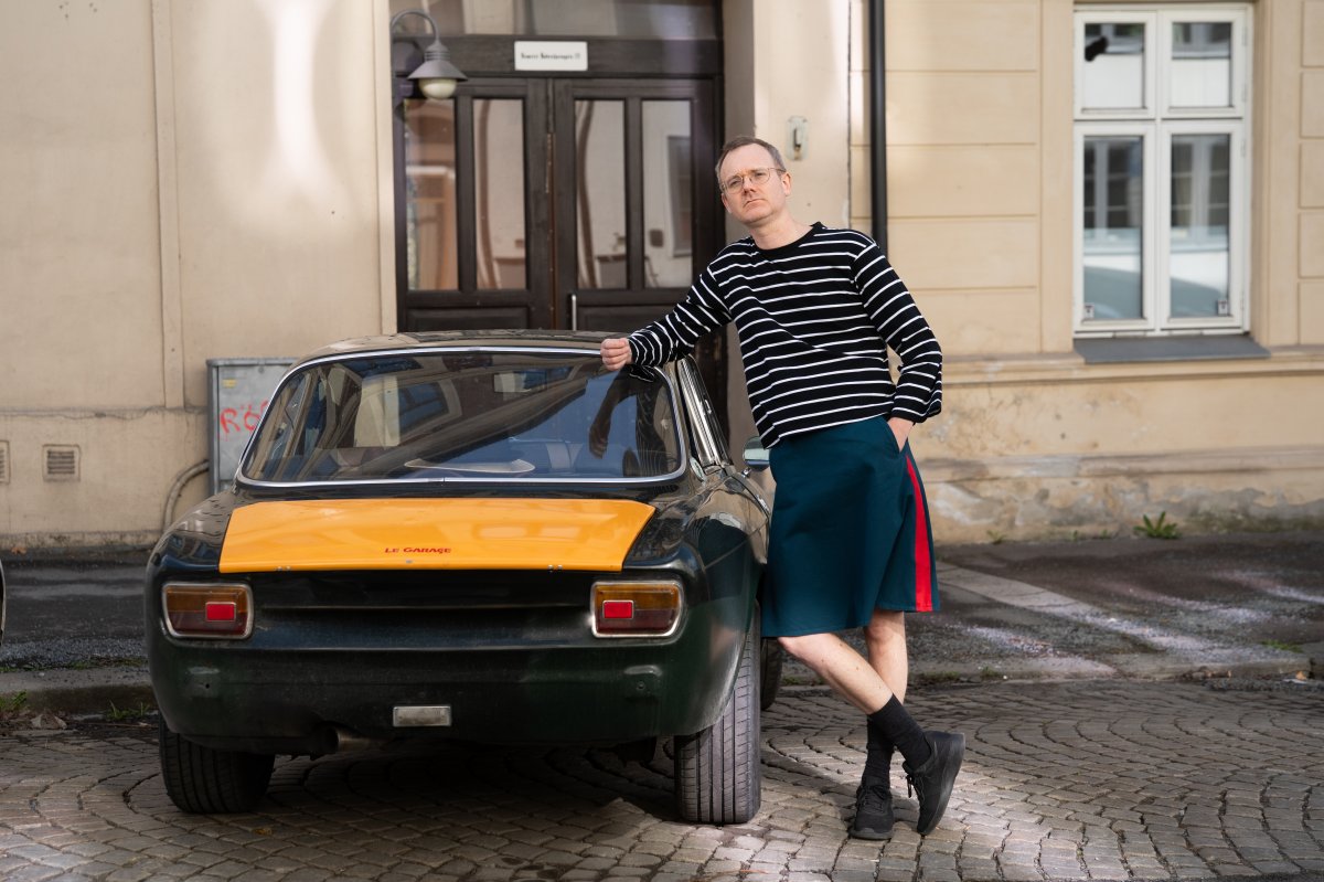  The “starter” collection is designed to make it easy to start wearing skirts.