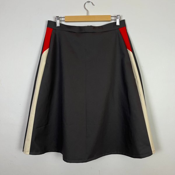 Starter skirt dark grey